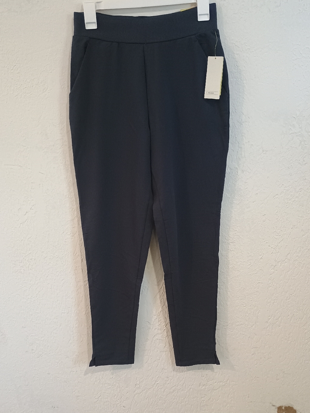 all in motion Black Stretch Tapered Jogger Pants